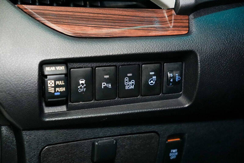 2016 Toyota Sienna