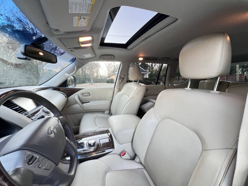 2017 Infiniti QX80