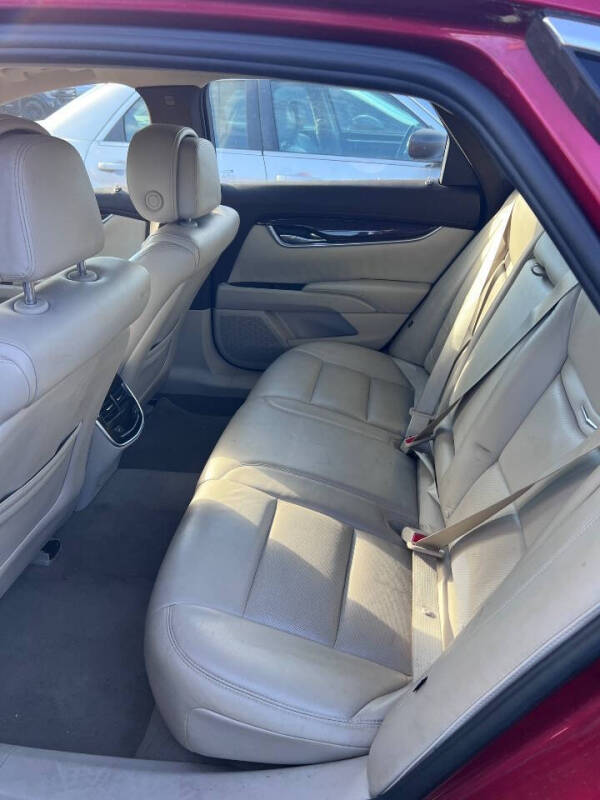 2013 Cadillac XTS Luxury Collection