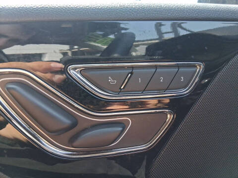 2022 Lincoln Aviator Livery