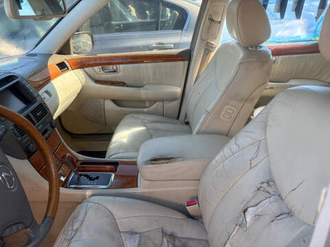 2002 Lexus LS 430