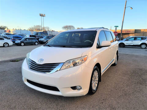 2014 Toyota Sienna for sale at Image Auto Sales in Dallas TX