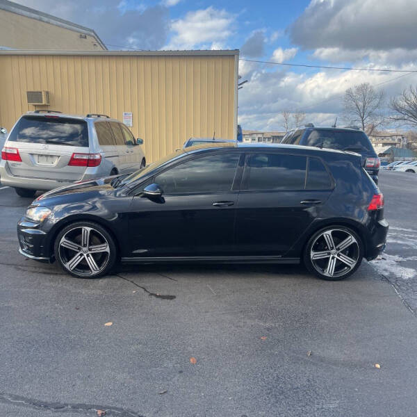 2016 Volkswagen Golf R 4Motion