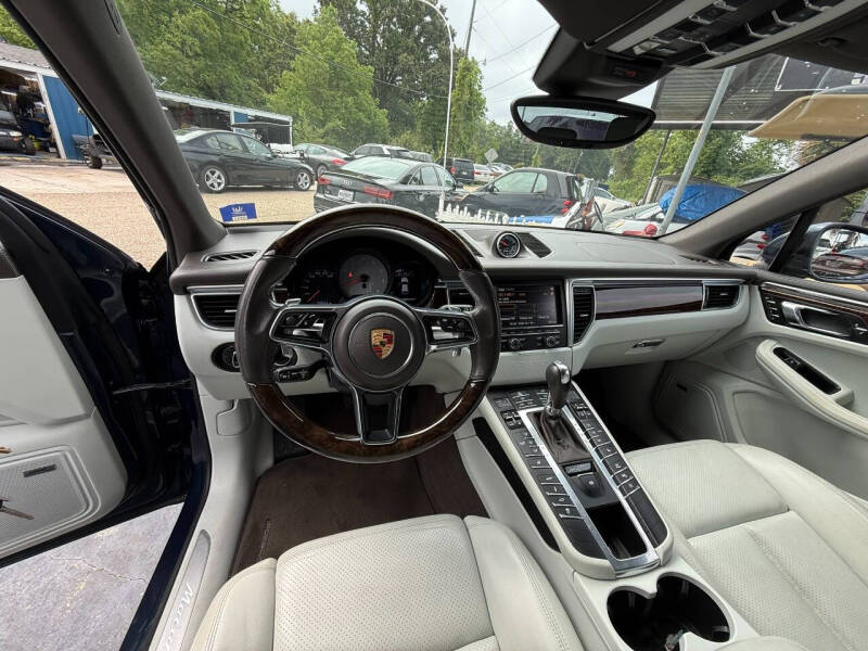 2015 Porsche Macan S