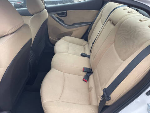 2012 Hyundai Elantra GLS