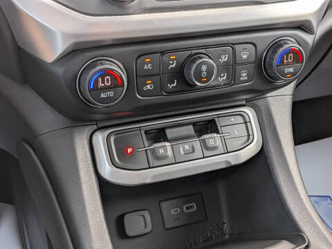 2021 GMC Acadia SLE