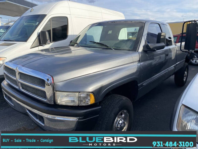 2001 Dodge Ram 2500 for sale at Blue Bird Motors in Crossville TN