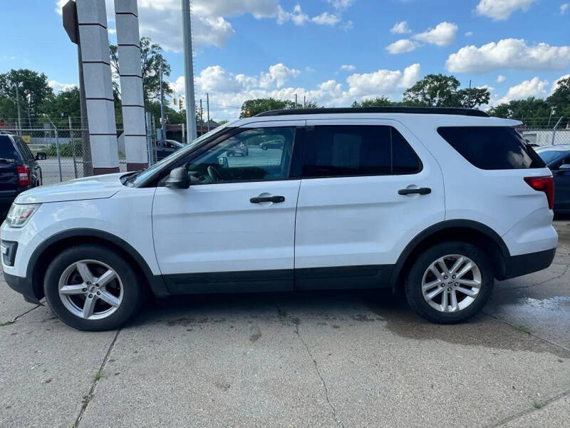 2016 Ford Explorer