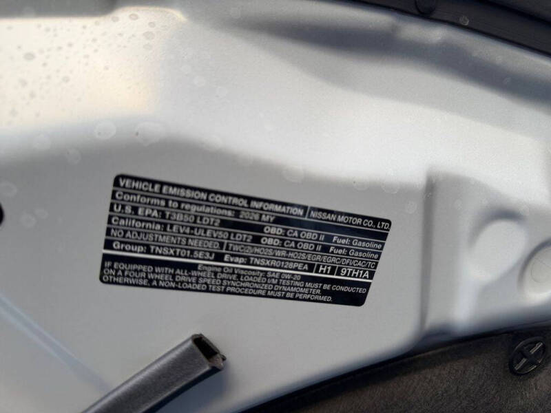 2026 Nissan Rogue SV