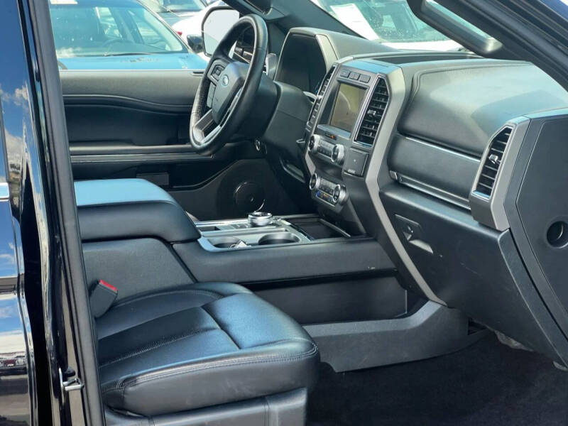 2020 Ford Expedition XLT