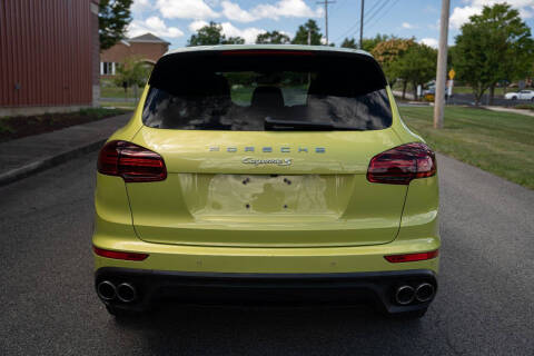 2015 Porsche Cayenne S E-Hybrid