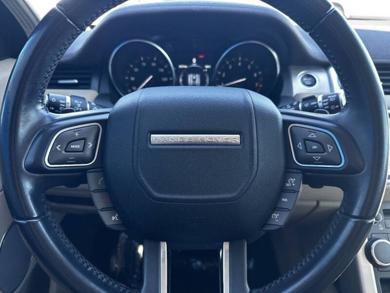2017 Land Rover Range Rover Evoque SE