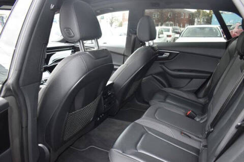 2019 Audi Q8 quattro Premium 55 TFSI