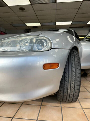 2001 Mazda MX-5 Miata