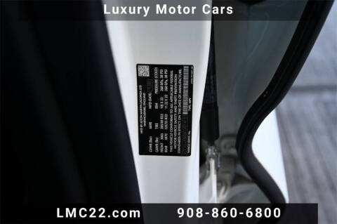 2021 Aston Martin DBX