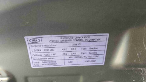 2011 Kia Soul +