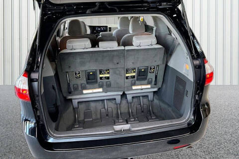 2015 Toyota Sienna