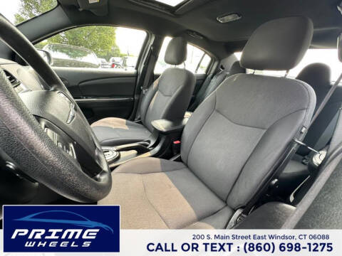 2013 Chrysler 200 LX