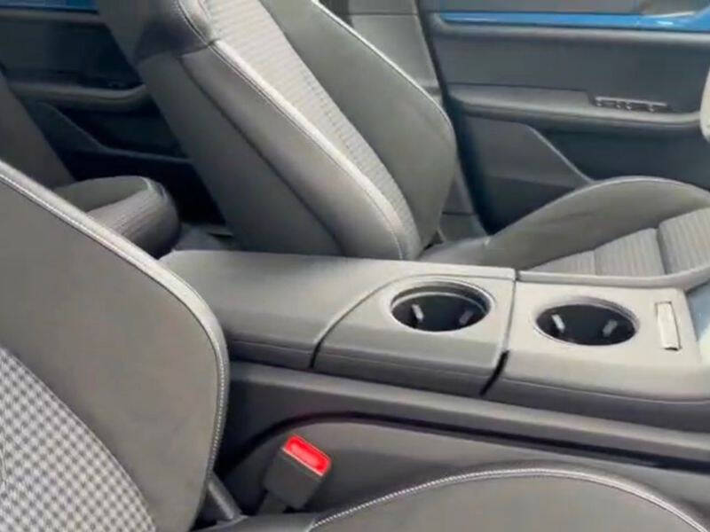 2025 Porsche Taycan 4S