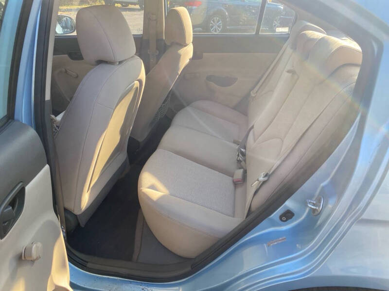 2010 Hyundai Accent GLS