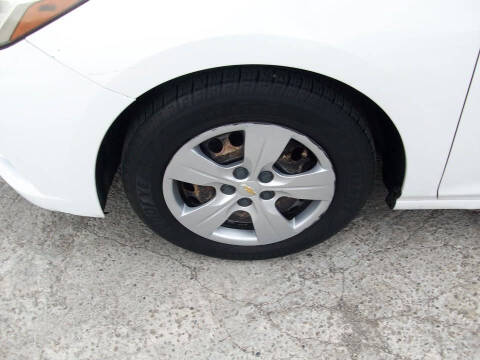 2018 Chevrolet Cruze LS Auto