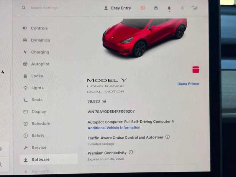 2024 Tesla Model Y Long Range