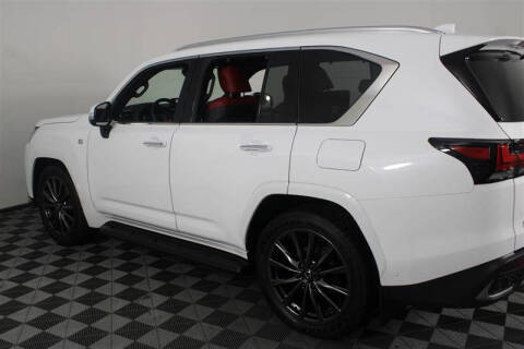 2025 Lexus LX 700h F SPORT Handling