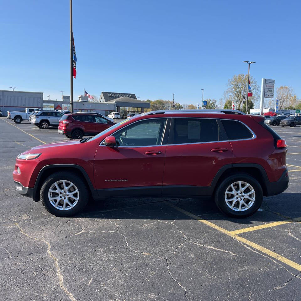 2015 Jeep Cherokee for sale at Newcombs North Certified Auto Sales in Metamora, MI