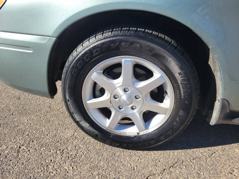 2006 Ford Taurus SEL