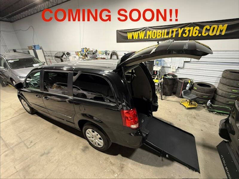 2017 Dodge Grand Caravan SE's photo