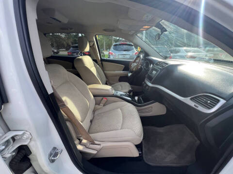 2017 Dodge Journey SE