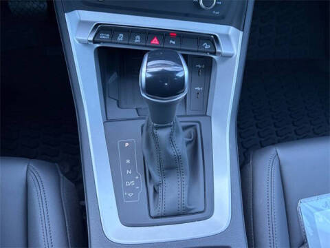 2025 Audi Q3 quattro S line Premium 45 TFSI