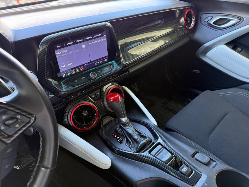 2022 Chevrolet Camaro LT1
