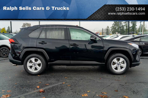 2020 Toyota RAV4 Hybrid XLE