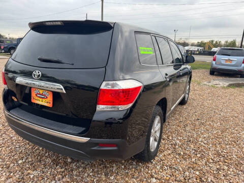 2011 Toyota Highlander SE