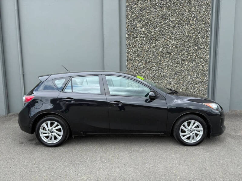 2013 Mazda MAZDA3 i Touring