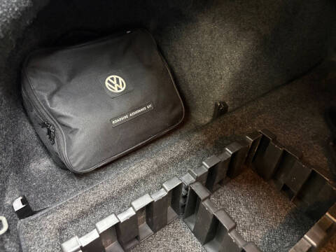 2017 Volkswagen Passat 1.8T R-Line