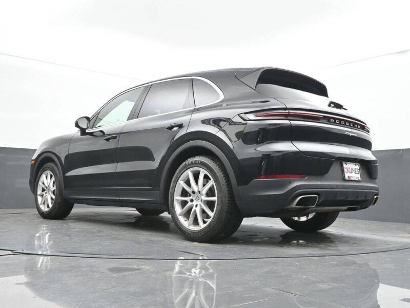 2024 Porsche Cayenne