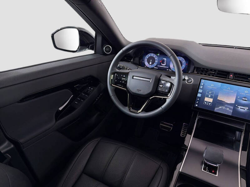 2026 Land Rover Range Rover Evoque P250 Dynamic SE