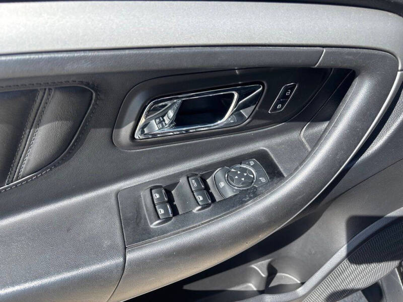 2014 Ford Taurus SEL