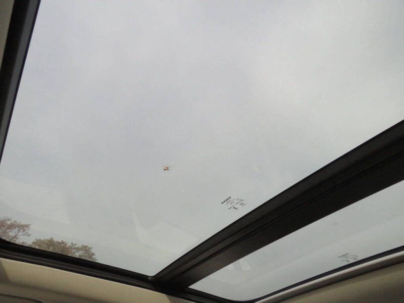 2024 Volvo S60 B5 Plus Dark Theme