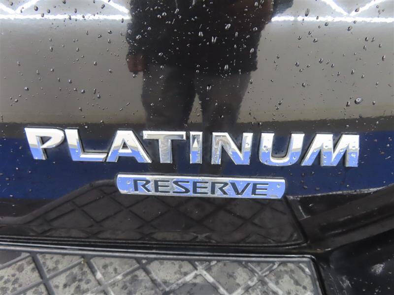 2013 Nissan Armada Platinum