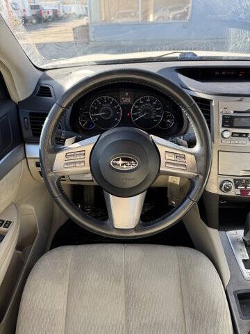 2011 Subaru Legacy 2.5i Premium