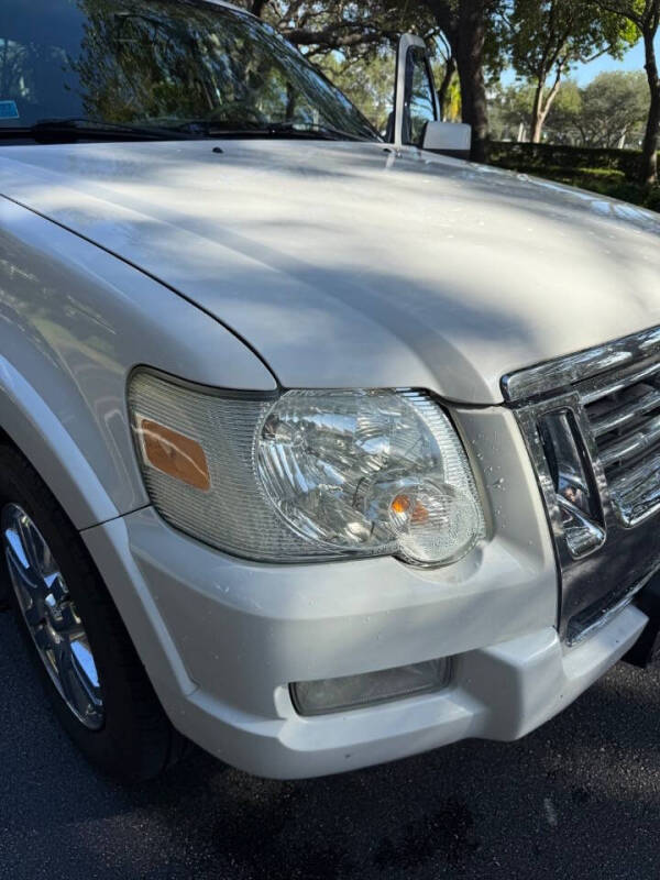 2010 Ford Explorer Sport Trac Limited
