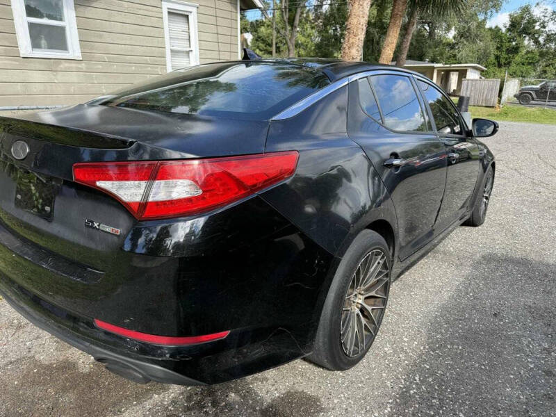 2011 Kia Optima SX Turbo