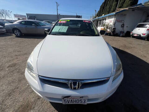 2006 Honda Accord for sale at LR AUTO INC in Santa Ana CA