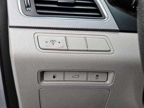 2016 Hyundai Sonata Hybrid SE