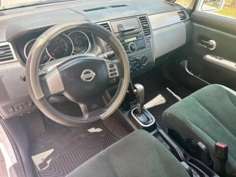 2012 Nissan Versa 1.8 S