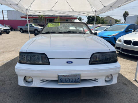 1990 Ford Mustang GT
