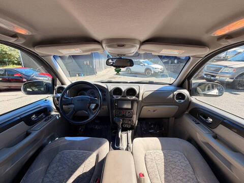2004 GMC Envoy SLE